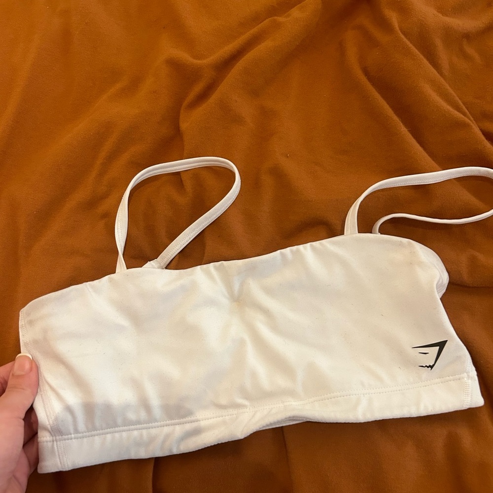 WHITE BANDEAU SPORTS BRA GYMSHARK